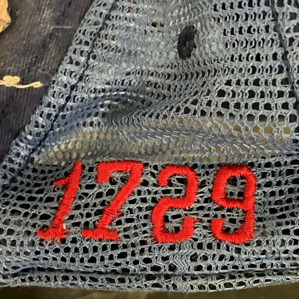 Blue Distressed Cap - Picture 3 of 4